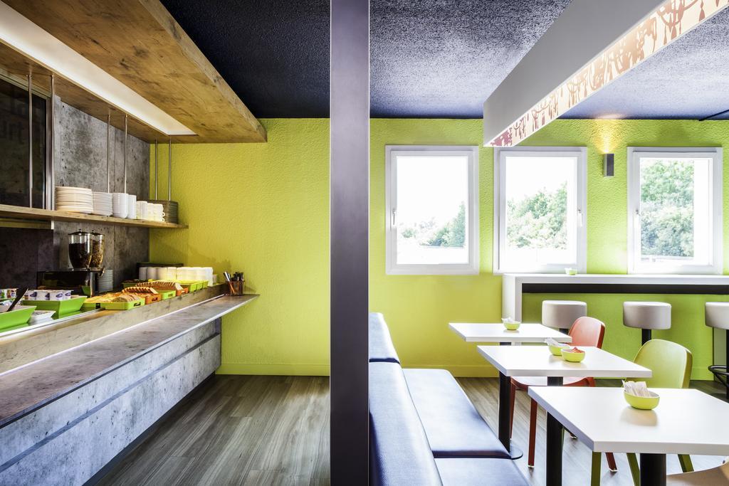 Hotel Ibis Budget Nantes Nord St Herblain Сен-Эрблен Экстерьер фото